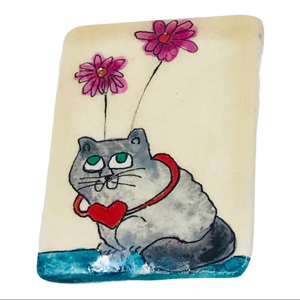 Adorable Hand Made & Painted Cat Pin with 2 Flowers & Heart